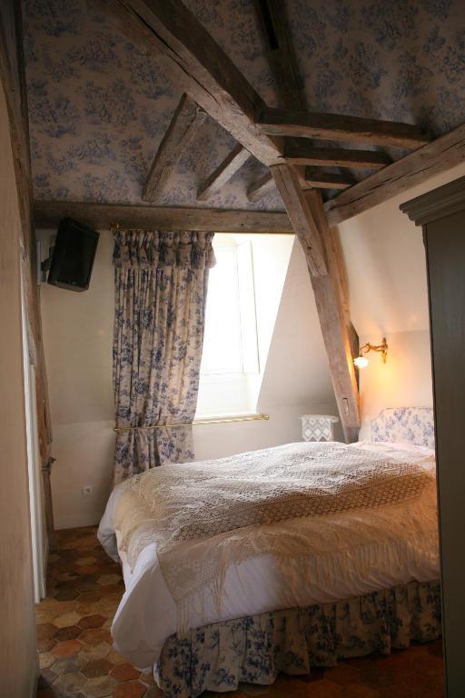 Bed and Breakfast Le Parvis Chartres Pokoj fotografie